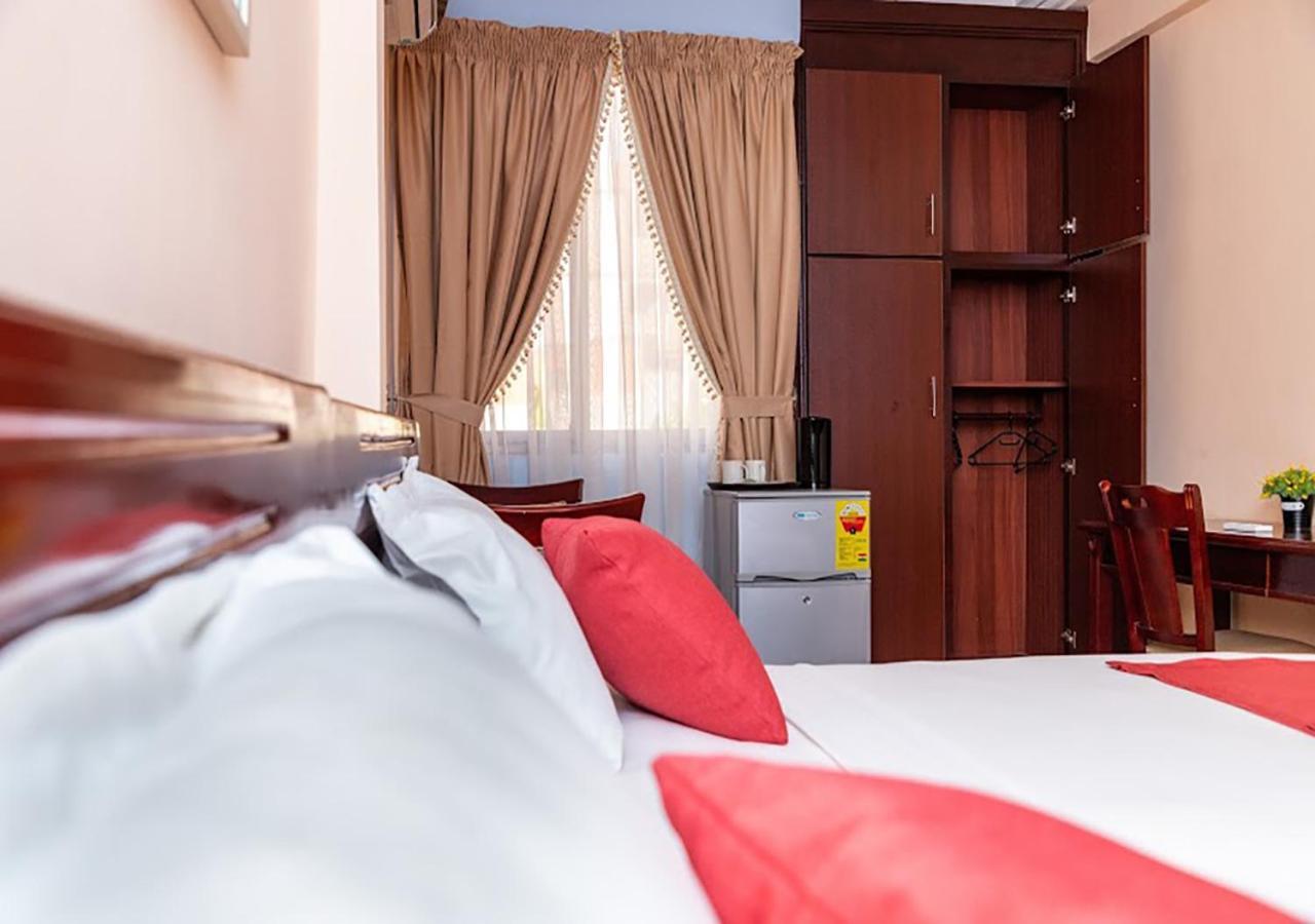 Sweet Pee Executive Hotel Kumasi Exterior photo