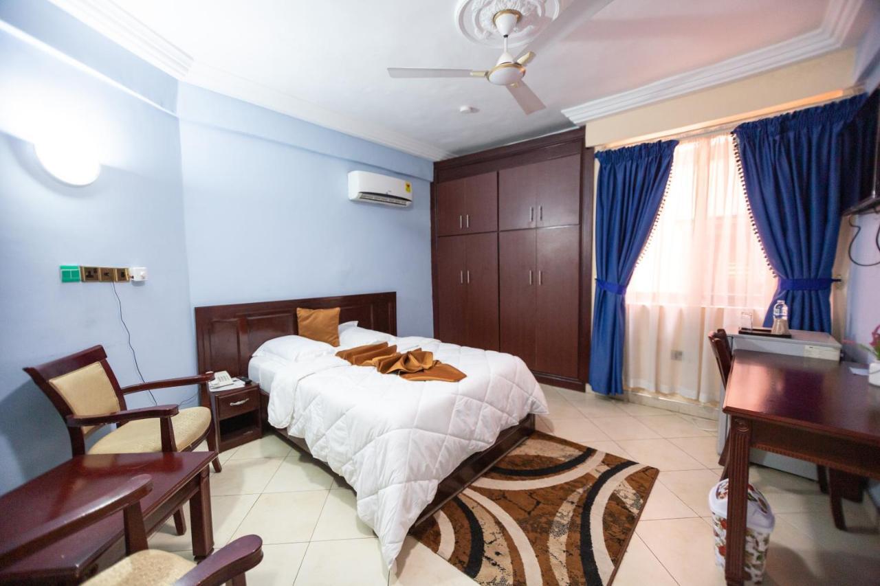 Sweet Pee Executive Hotel Kumasi Exterior photo