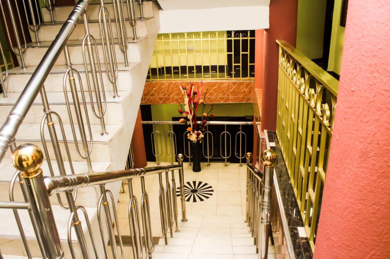Sweet Pee Executive Hotel Kumasi Exterior photo