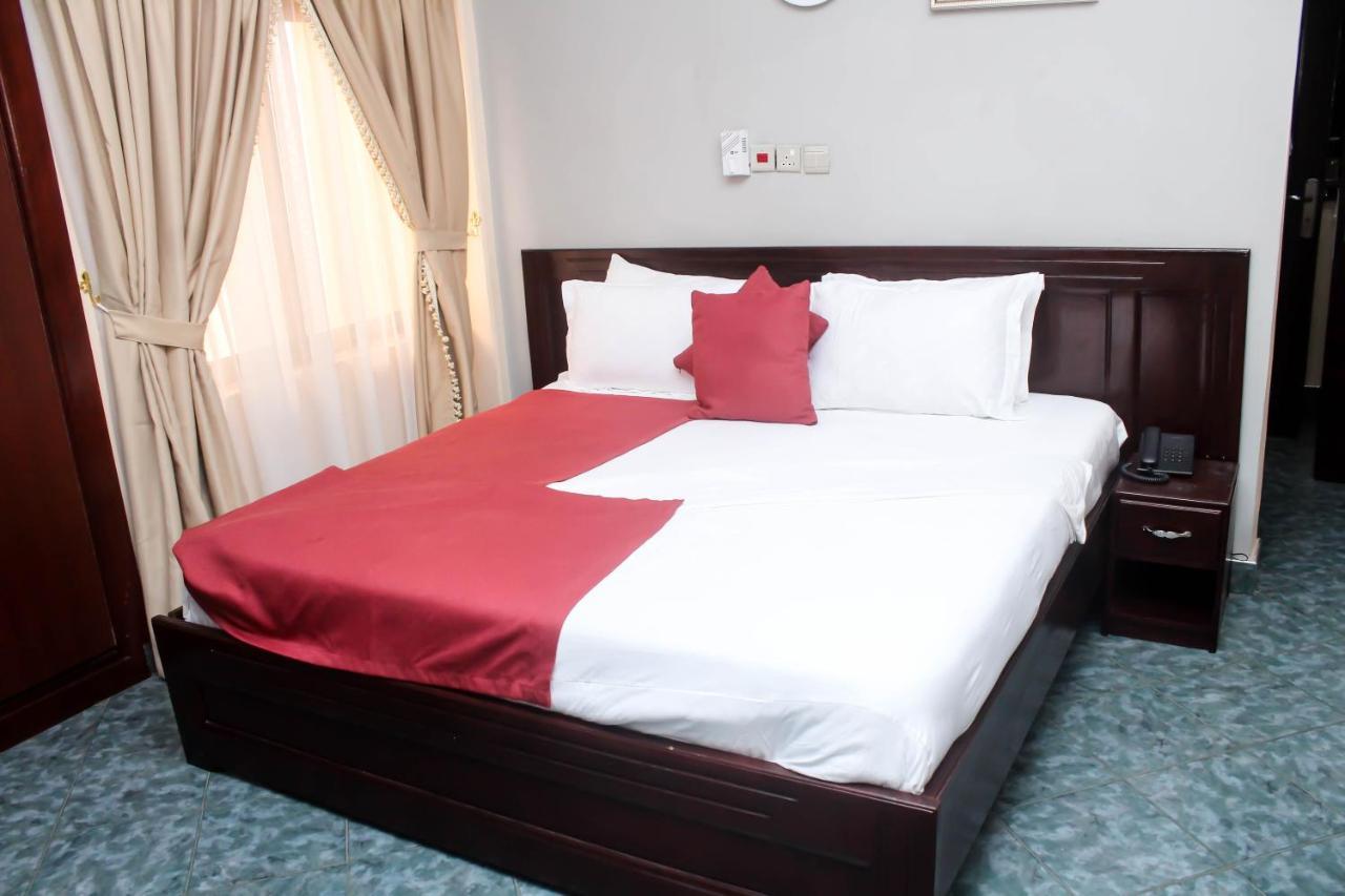 Sweet Pee Executive Hotel Kumasi Exterior photo